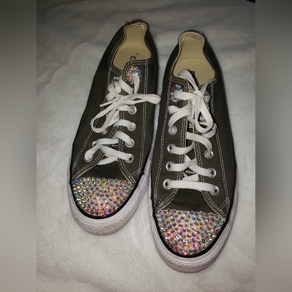 Olive green low top converse with some bling size 8.5